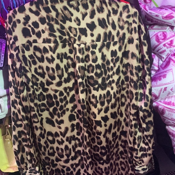 Leopard Print Button Up - Picture 2 of 2